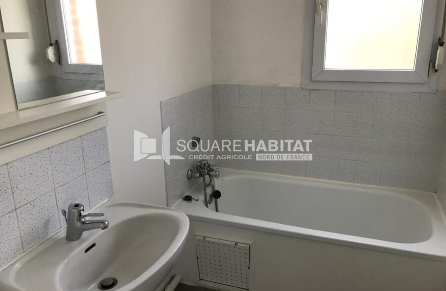 Location appartement à Famars