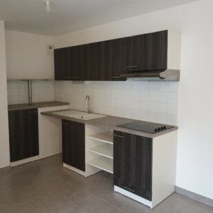 Location appartement à Éleu-Dit-Leauwette