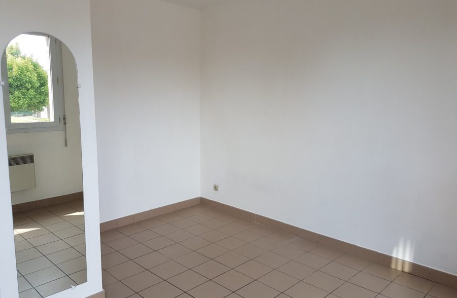 Location appartement à Famars