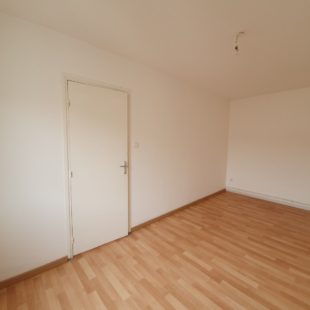 Location appartement à Petite-Forêt