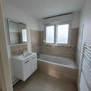 Location appartement à Maing