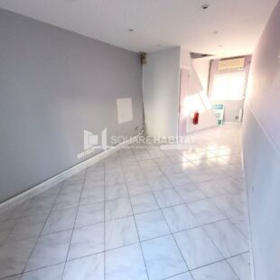 Location local à Ardres