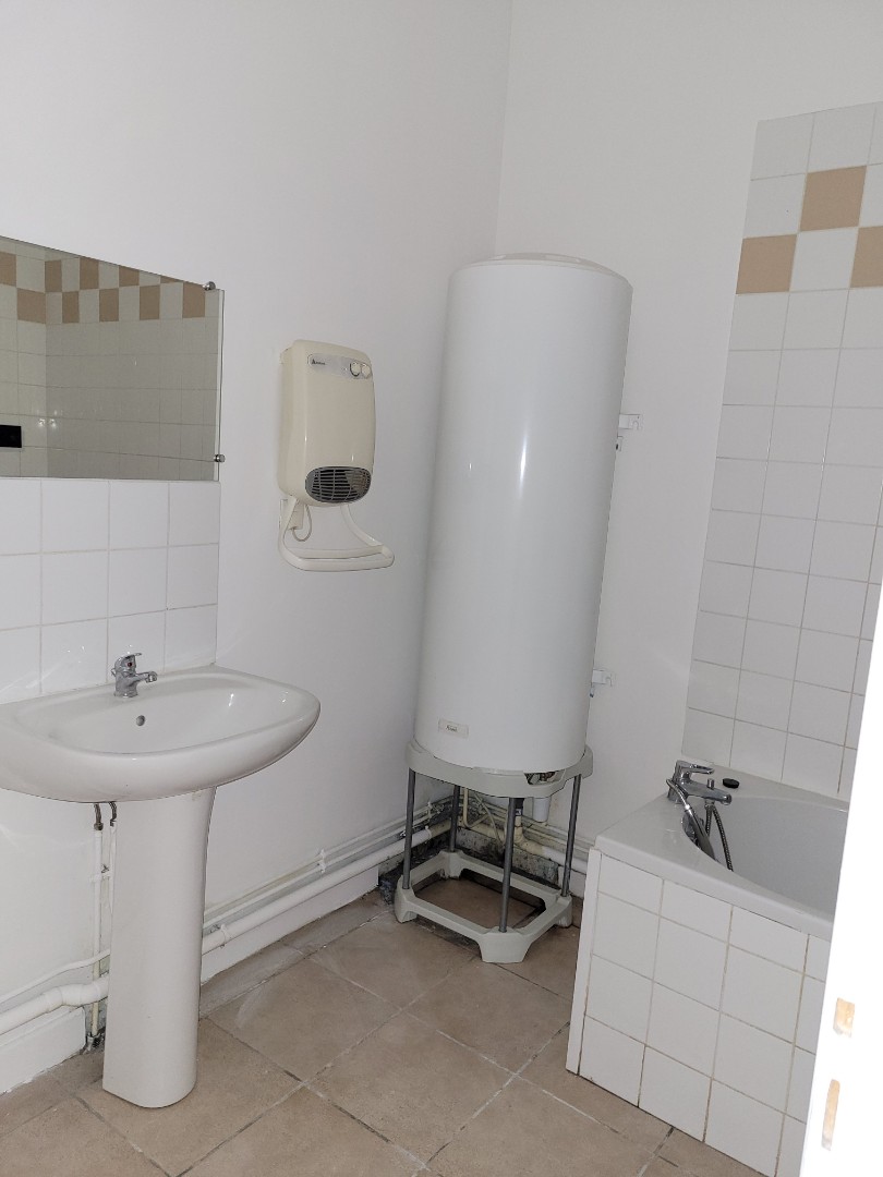 Location appartement à Monchecourt