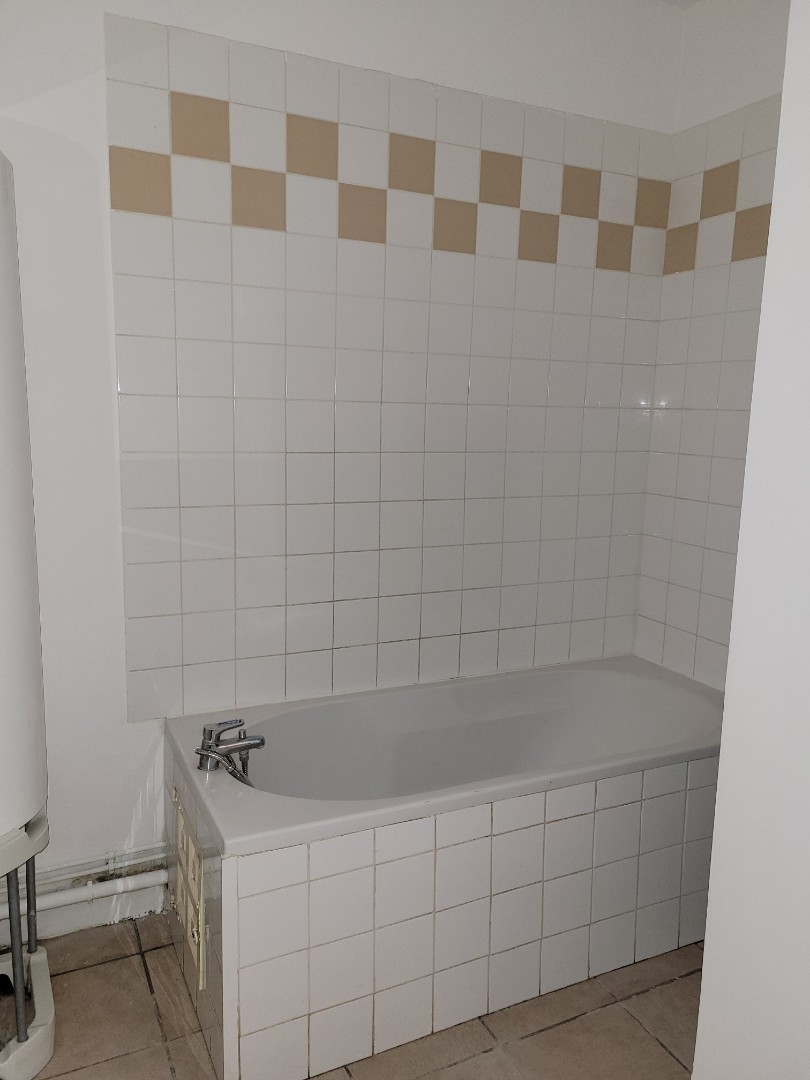 Location appartement à Monchecourt