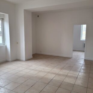 Location appartement à Monchecourt
