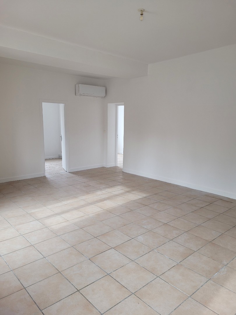 Location appartement à Monchecourt