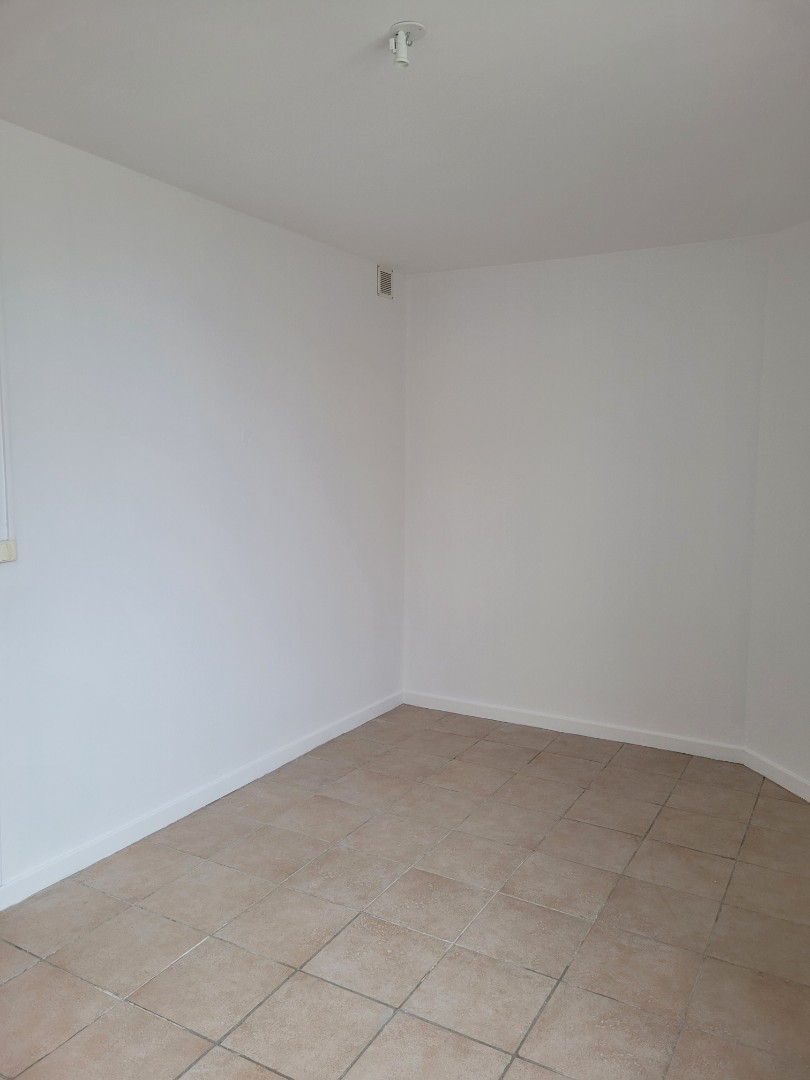 Location appartement à Monchecourt