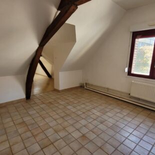 Location appartement à Condé-Sur-L’escaut