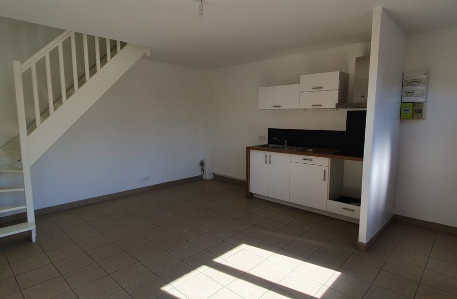Location appartement à Maing