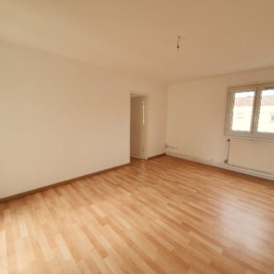 Location appartement à Petite-Forêt