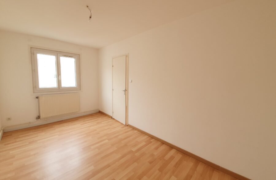 Location appartement à Petite-Forêt