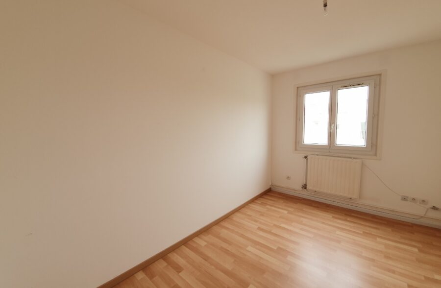 Location appartement à Petite-Forêt