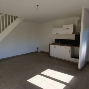 Location appartement à Maing