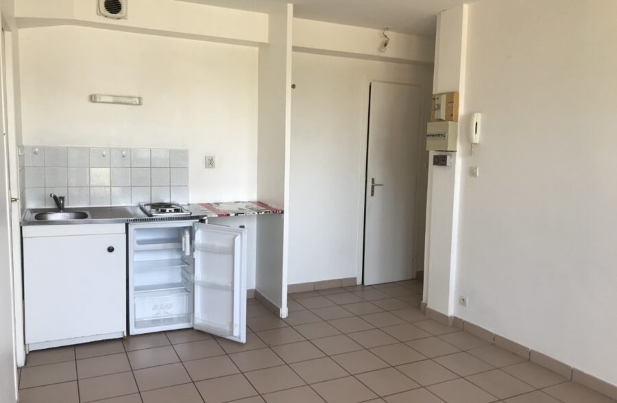 Location appartement à Famars