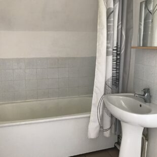Location appartement à Famars