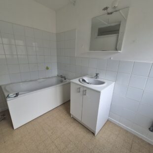 Location maison à Maing
