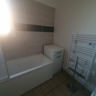 Location appartement meublé à Famars