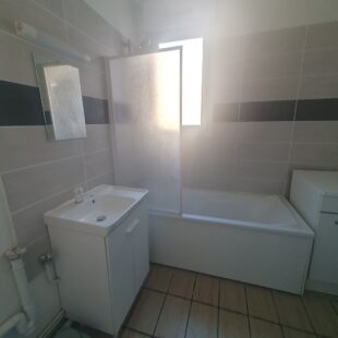 Location appartement meublé à Famars