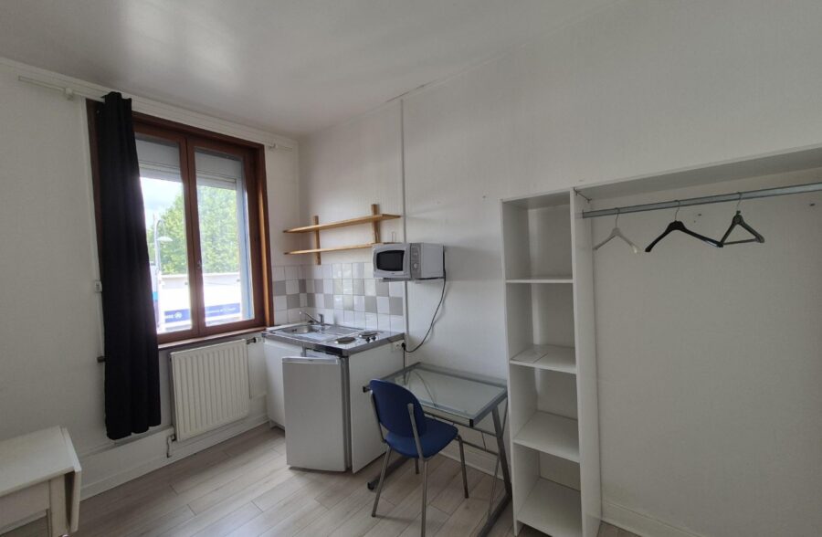Location appartement meublé à Pecquencourt