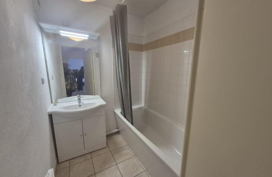 Location appartement meublé à Beuvrages