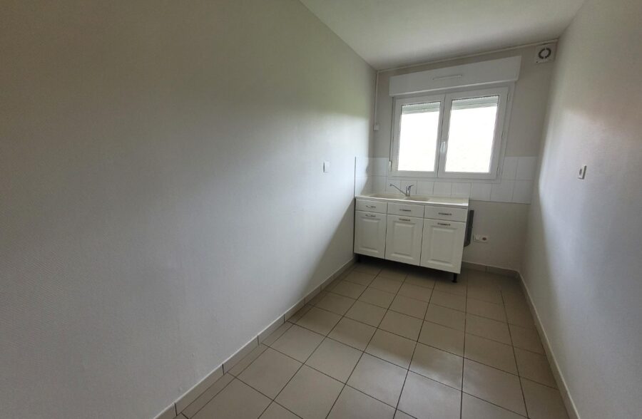 Location appartement à Maing