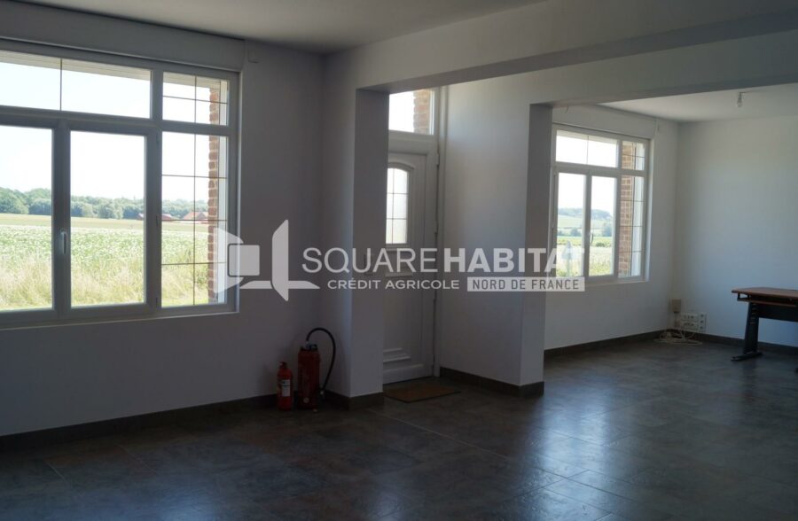 Location local professionnel à Bailleul