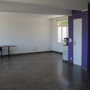 Location local professionnel à Bailleul