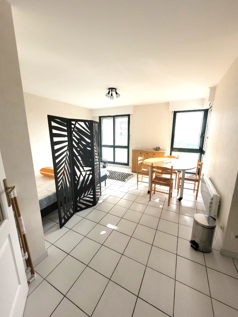 Location appartement meublé à Calais