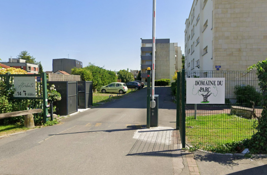 Location parking à Arras