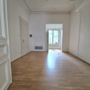 Location local professionnel à Calais