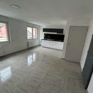 Location appartement à Annay