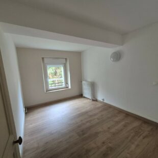 Location maison à Saint-Étienne-Au-Mont