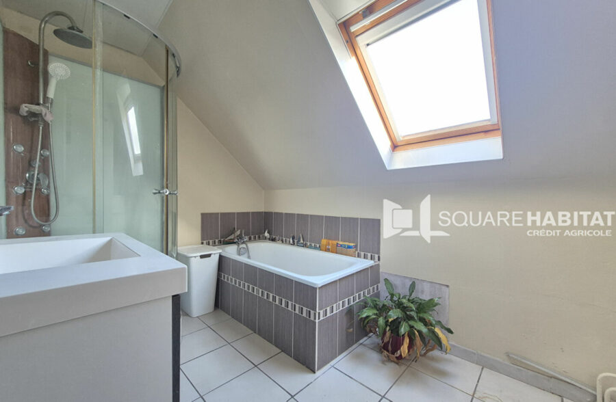 Maison de résidence 3 Chambres + Sous sol