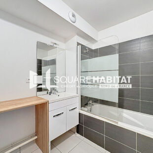 EXCLUSIVITÉ SQUARE HABITAT : APPARTEMENT T3 SECLIN – 2 PLACES DE PARKING – TERRASSE – RÉSIDENCE RÉCENTE