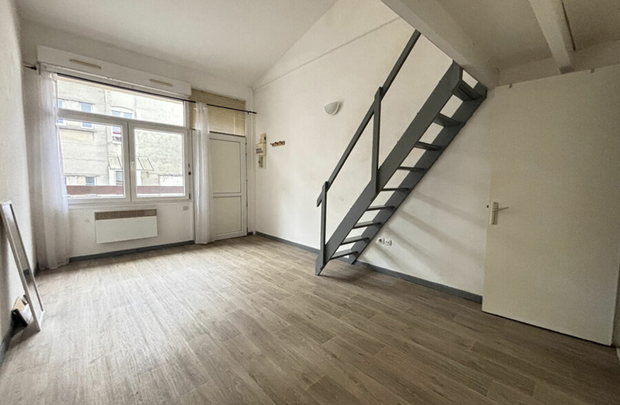 Appartement T1 bis de 34 m² à Lille, quartier Saint-Michel