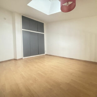 Appartement T1 bis de 34 m² à Lille, quartier Saint-Michel