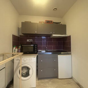 Studio idéal investisseur  À 2 pas de la Faculté de Droit  Lille Moulins