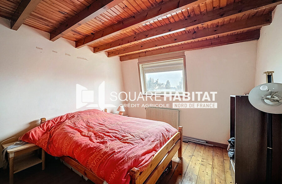 EXCLUSIVITÉ SQUARE HABITAT : MAISON 1930 – 3 CHAMBRES – JARDIN – SALLE JACQUES BREL