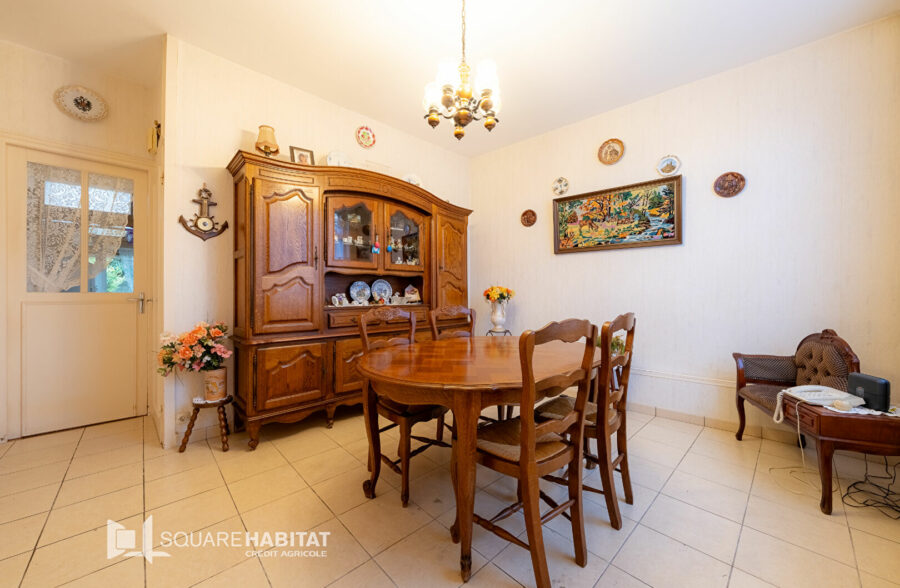 Maison de ville avec jardin – Place des Augustins à La Bassée