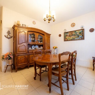 Maison de ville avec jardin – Place des Augustins à La Bassée