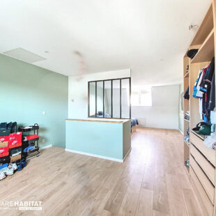 GRANDE MAISON FAMILIALE A PROXIMITE DE MOUVAUX