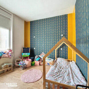 GRANDE MAISON FAMILIALE A PROXIMITE DE MOUVAUX