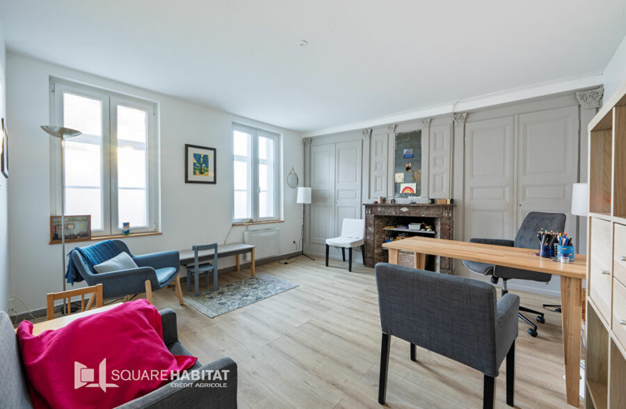 Lambersart – coeur de bourg / hippodrome : bureaux en excellent état