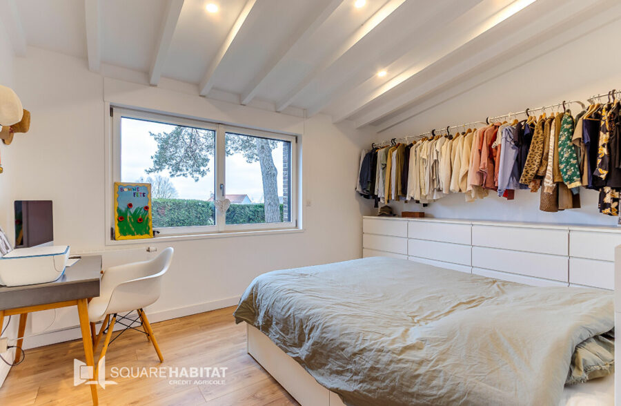 Maison Mons En Pevele 6 pièce(s) 176 m2