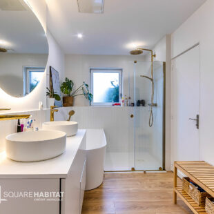 Maison Mons En Pevele 6 pièce(s) 176 m2