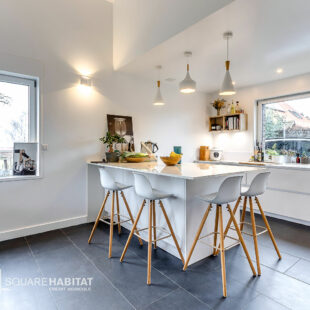 Maison Mons En Pevele 6 pièce(s) 176 m2