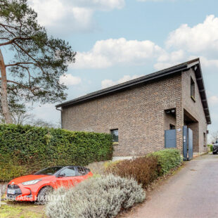 Maison Mons En Pevele 6 pièce(s) 176 m2