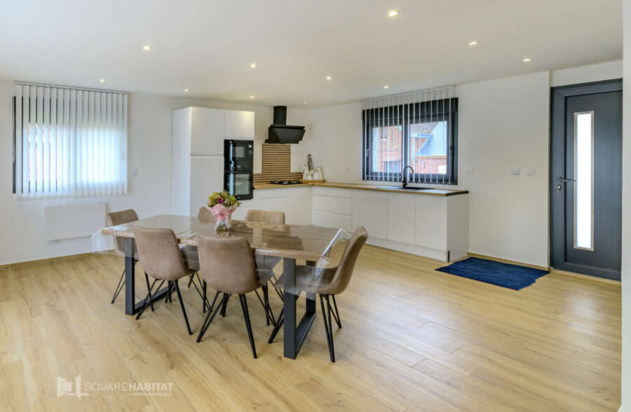 Charmant pavillon individuel moderne en village calme