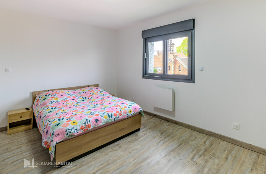 Charmant pavillon individuel moderne en village calme