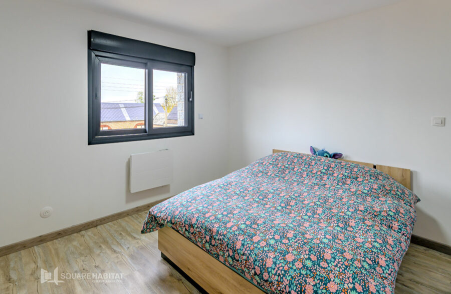 Charmant pavillon individuel moderne en village calme